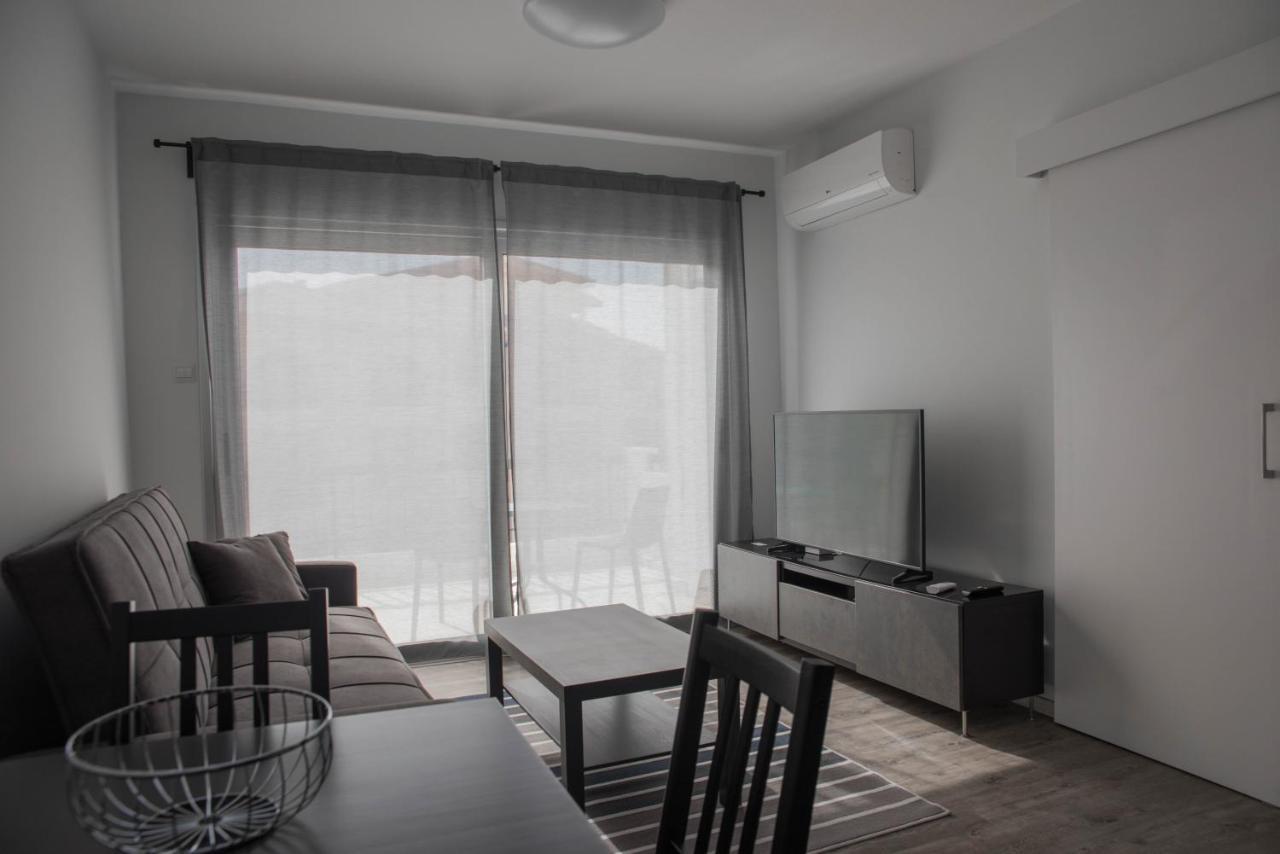 One Bedroom Apartment In Paphos In Good Location Exterior foto